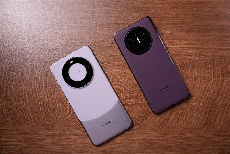 Huawei Mate X5 (phải) là một sản phẩm rất tốt của Huawei giới thiệu trong năm nay Huawei Mate X5 (phải) là một sản phẩm rất tốt của Huawei giới thiệu trong năm nay