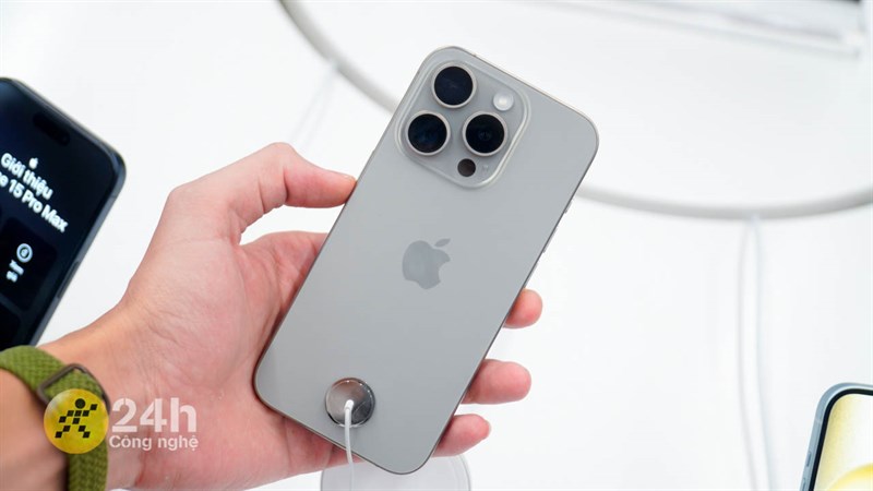 iPhone 15 Pro là thiết bị có mức giá tốt cùng những nâng cấp đáng giá iPhone 15 Pro là thiết bị có mức giá tốt cùng những nâng cấp đáng giá