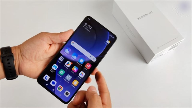 Với pin lớn cùng tốc độ sạc vượt trội thì Xiaomi 13T và Xiaomi 13T Pro dư sức để bạn dùng thoải mái cả ngày Với pin lớn cùng tốc độ sạc vượt trội thì Xiaomi 13T và Xiaomi 13T Pro dư sức để bạn dùng thoải mái cả ngày