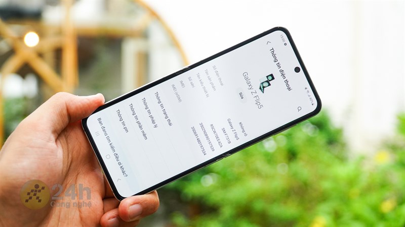 Galaxy Z Flip5 được trang bị một bộ vi xử lý cực kỳ mạnh mẽ Galaxy Z Flip5 được trang bị một bộ vi xử lý cực kỳ mạnh mẽ
