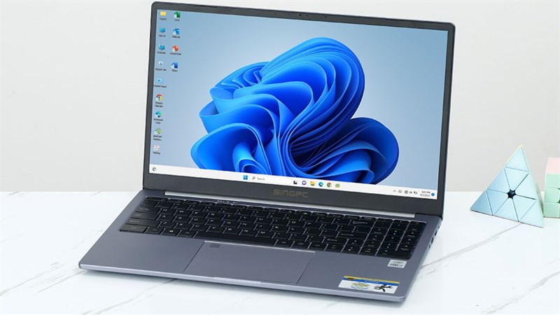 SingPC M16 i7 1065G7