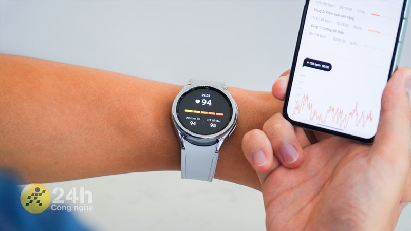 Galaxy Watch6 Classic là một trong hai mẫu đồng hồ được Samsung mới ra mắt cuối tháng 7