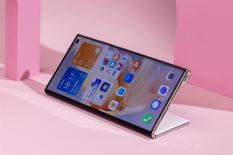 Honor V Purse còn được trang bị dung lượng RAM 16 GB nên có khả năng đa nhiệm tốt Honor V Purse còn được trang bị dung lượng RAM 16 GB nên có khả năng đa nhiệm tốt