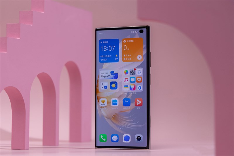 Với một con chip tốt như Snapdragon 778G thì Honor V Purse có thể mang lại trải nghiệm mượt mà cho người dùng Với một con chip tốt như Snapdragon 778G thì Honor V Purse có thể mang lại trải nghiệm mượt mà cho người dùng
