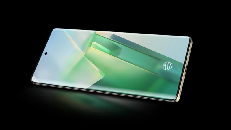 Sản phẩm có màn hình Full HD+ với tốc độ làm mới 120 Hz Sản phẩm có màn hình Full HD+ với tốc độ làm mới 120 Hz