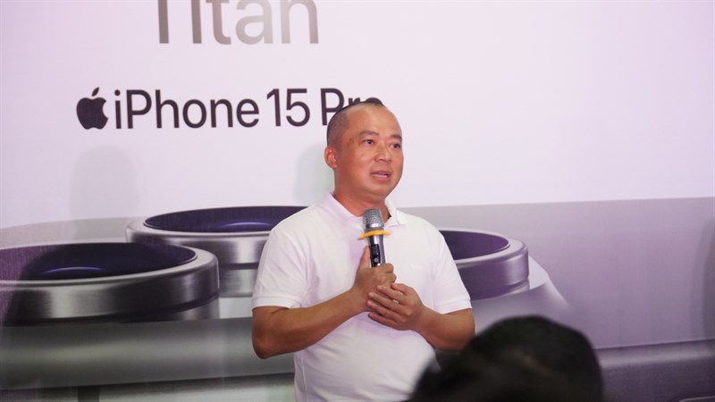 Toàn cảnh sự kiện giao hàng và mở bán sớm iPhone 15 Series