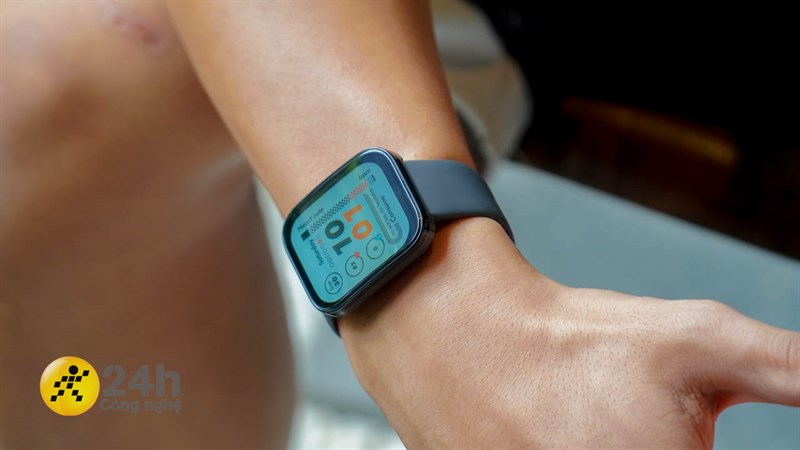 Amazfit Bip 5 mang lại cảm giác đeo thoải mái, nhẹ nhàng để sử dụng hằng ngày