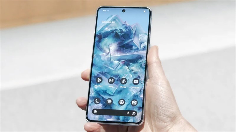 Google Pixel 8 Pro còn được trang bị bộ cấu hình ấn tượng hơn ở RAM và camera