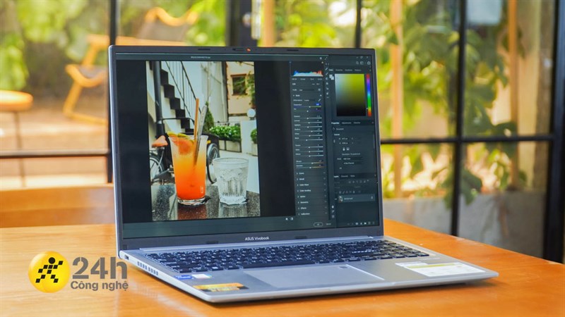 Hiệu năng bên trong của Asus Vivobook 16 không phải dạng vừa đâu, mọi tác vụ đều thực hiện mượt mà Hiệu năng bên trong của Asus Vivobook 16 không phải dạng vừa đâu, mọi tác vụ đều thực hiện mượt mà
