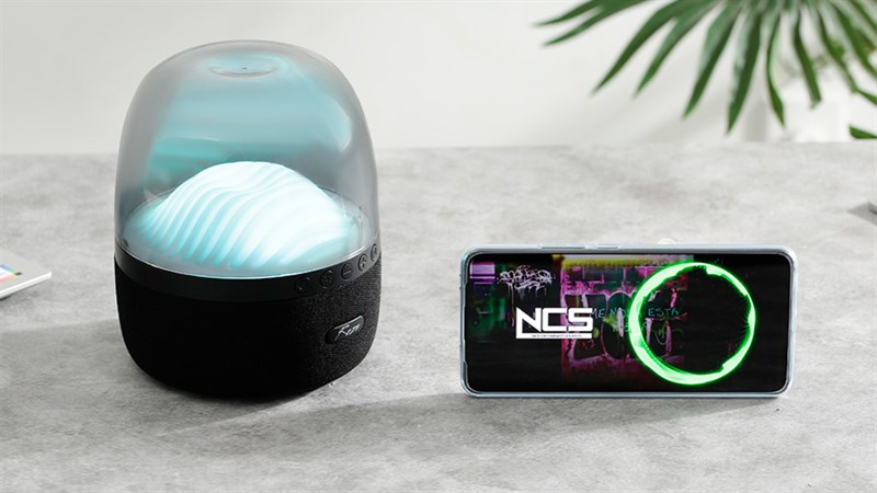 Số lượng có hạn: Loạt phụ kiện giảm sốc khi mua online nhân dịp 20/10 Số lượng có hạn: Loạt phụ kiện giảm sốc khi mua online nhân dịp 20/10
