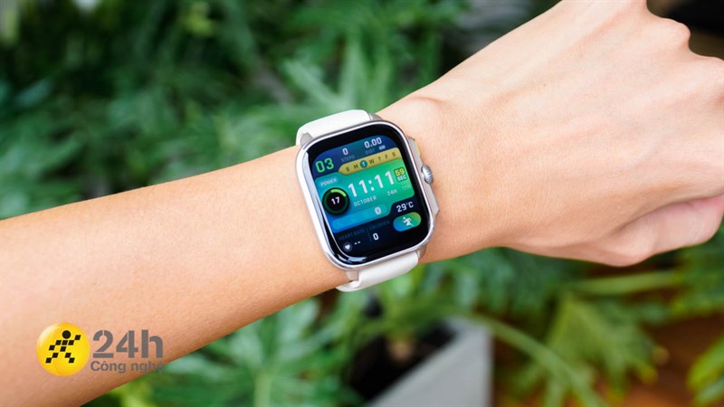 Amazfit Cheetah Square mang lại cảm giác đeo thoải mái, nhẹ nhàng