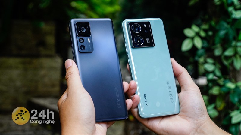 So với Xiaomi 12T Pro thì Xiaomi 13T Pro cho mình cảm giác cầm nắm chắc chắn, ôm tay hơn So với Xiaomi 12T Pro thì Xiaomi 13T Pro cho mình cảm giác cầm nắm chắc chắn, ôm tay hơn