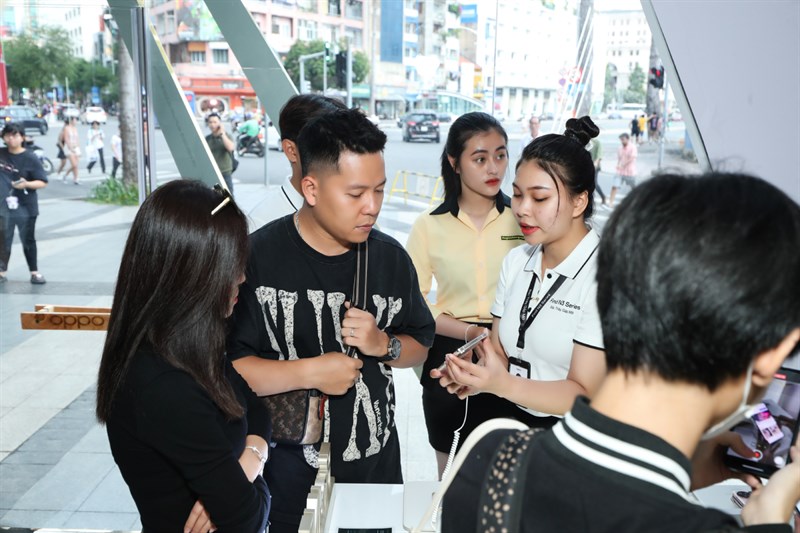 Toàn cảnh sự kiện trải nghiệm OPPO Find N3 Series tại Takashimaya Toàn cảnh sự kiện trải nghiệm OPPO Find N3 Series tại Takashimaya