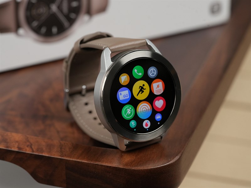 Xiaomi Watch S3 sở hữu kiểu dáng thiết kế đồng hồ tròn thân thuộc nhưng lớn hơn phiên bản tiền nhiệm