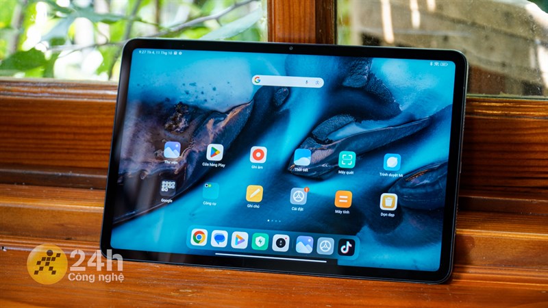 Màn hình Xiaomi Pad 6 dù có viền màn hình dày nhưng không quá ảnh hưởng đến trải nghiệm của mình Màn hình Xiaomi Pad 6 dù có viền màn hình dày nhưng không quá ảnh hưởng đến trải nghiệm của mình