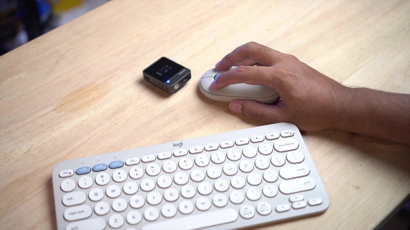 Trên tay Logitech Pebble 2 Trên tay Logitech Pebble 2