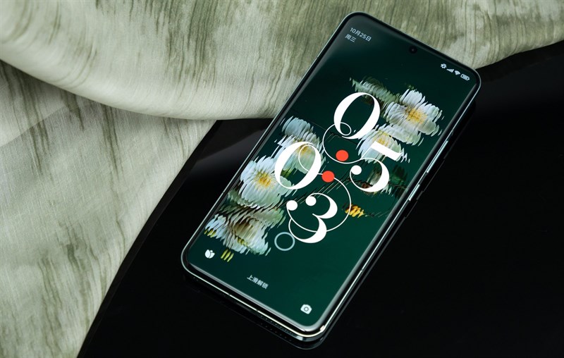 Hệ điều hành HyperOS mới giúp Xiaomi 14 Pro có thể hoạt động tối ưu