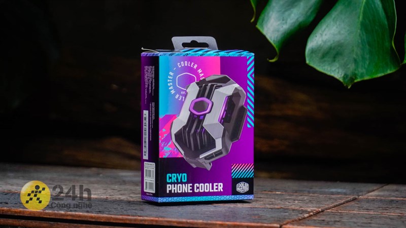 Hộp đựng Cooler Master Cryo Phone Cooler được thiết kế rất bắt mắt