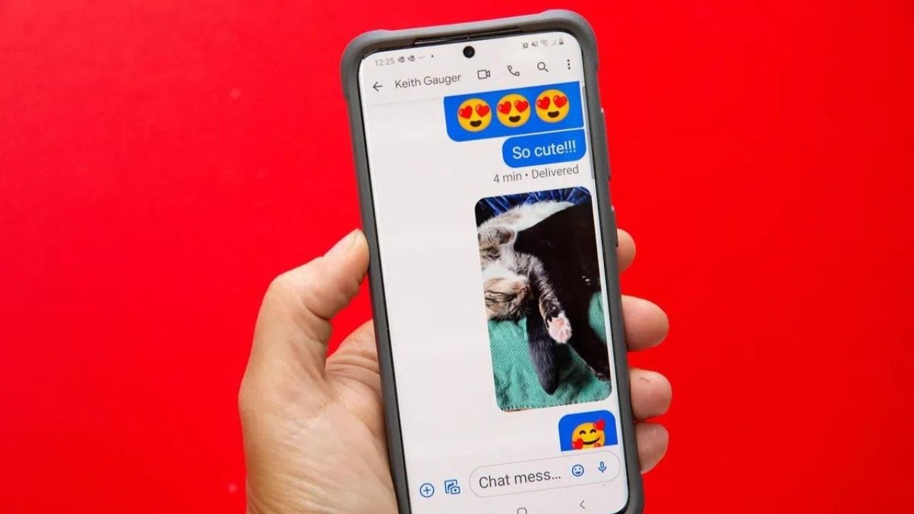 Google Messages bị phát hiện sắp hỗ trợ RCS cho điện thoại hai SIM