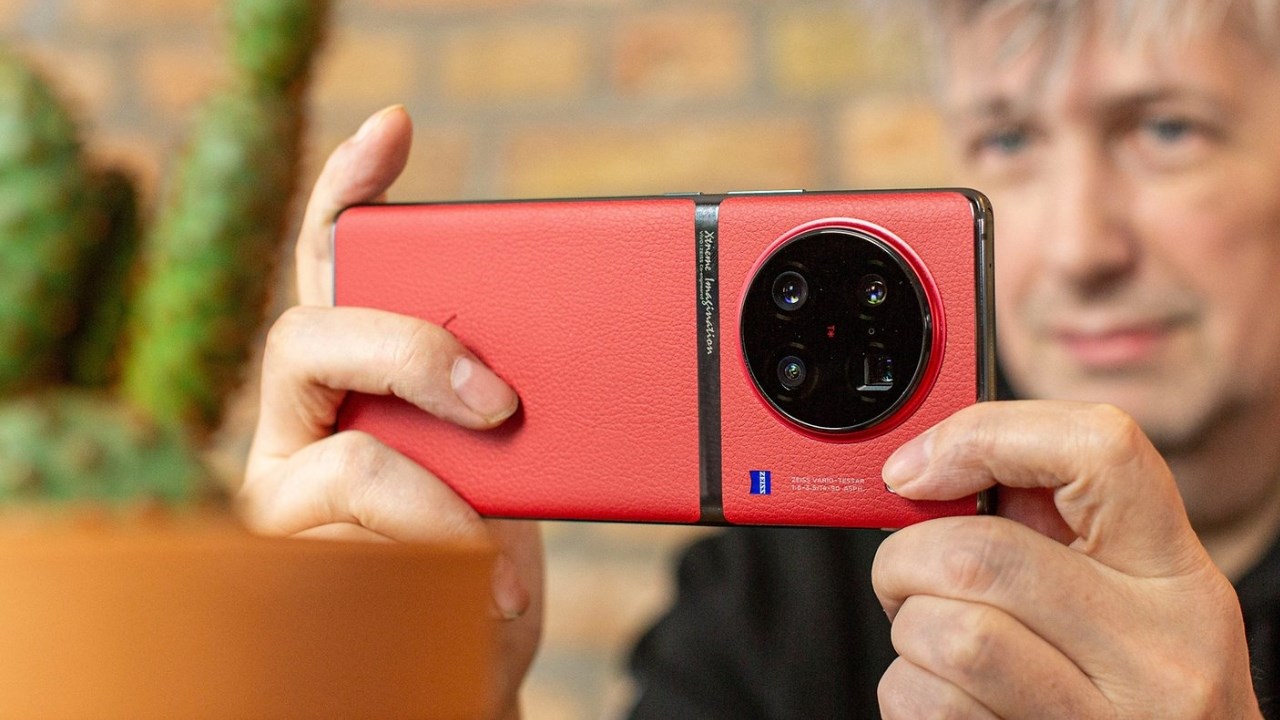 Hệ thống camera sau của Vivo X100 Pro Plus ấn tượng với cảm biến chính 200 MP Sony LYT-900 Hệ thống camera sau của Vivo X100 Pro Plus ấn tượng với cảm biến chính 200 MP Sony LYT-900