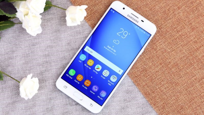 Tính năng sử dụng song song 2 tài khoản mạng xã hội đã có trên Samsung J7 Prime