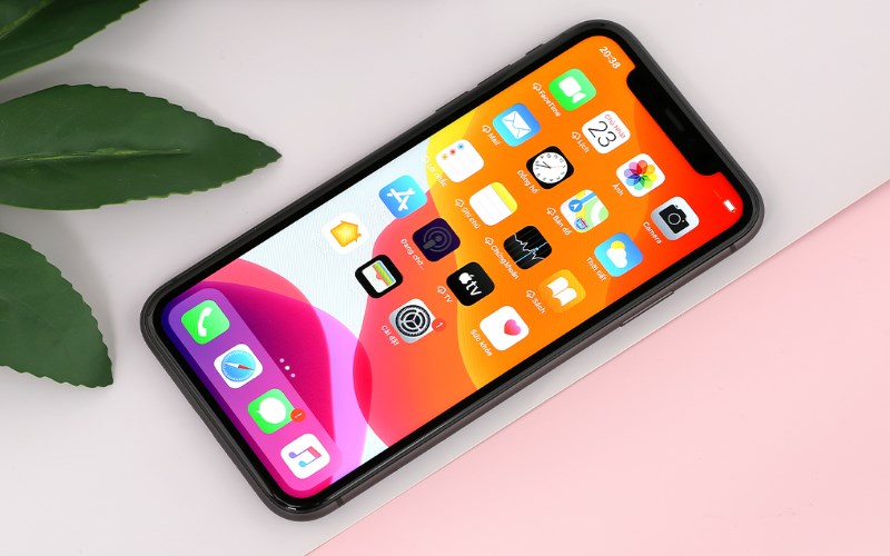 iPhone 11 Pro Max theo đuổi màn hình tai thỏ iPhone 11 Pro Max theo đuổi màn hình tai thỏ