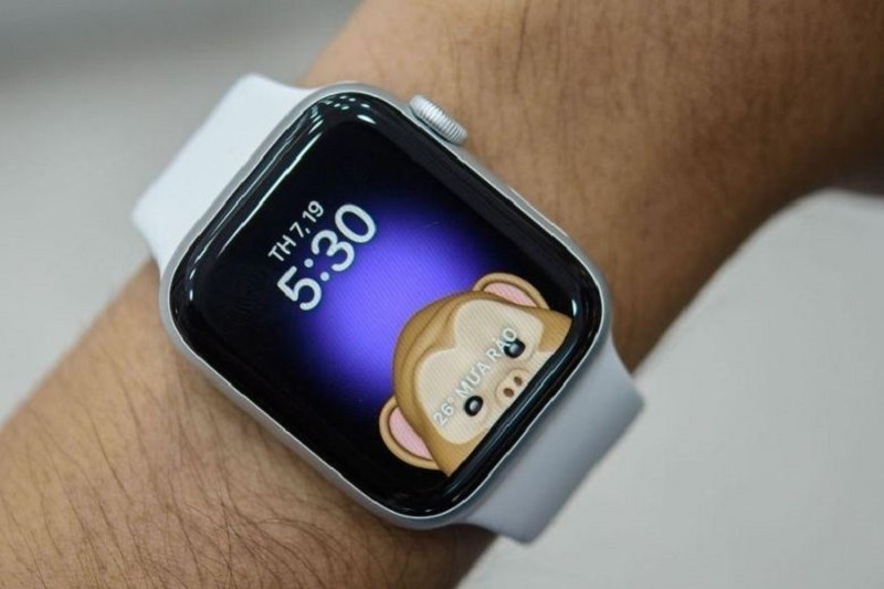 Apple Watch SE GPS có màn hình OLED với độ phân giải cao