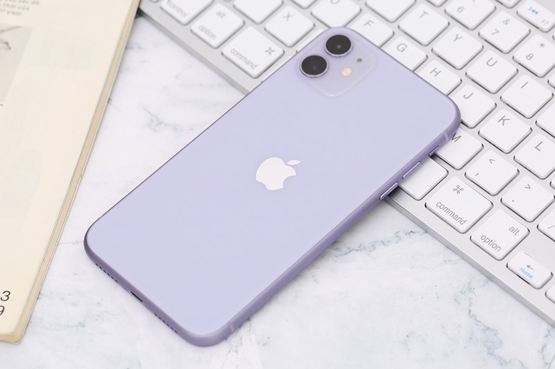 Cụm camera ở sau tạo nên điểm nổi bật cho điện thoại iPhone 11 64GB Cụm camera ở sau tạo nên điểm nổi bật cho điện thoại iPhone 11 64GB