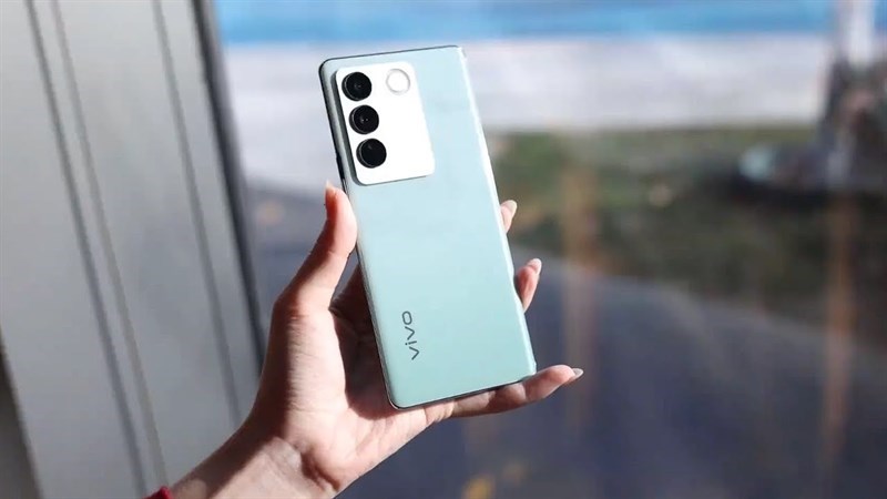 Có nên mua chiếc Vivo V27 này hay không