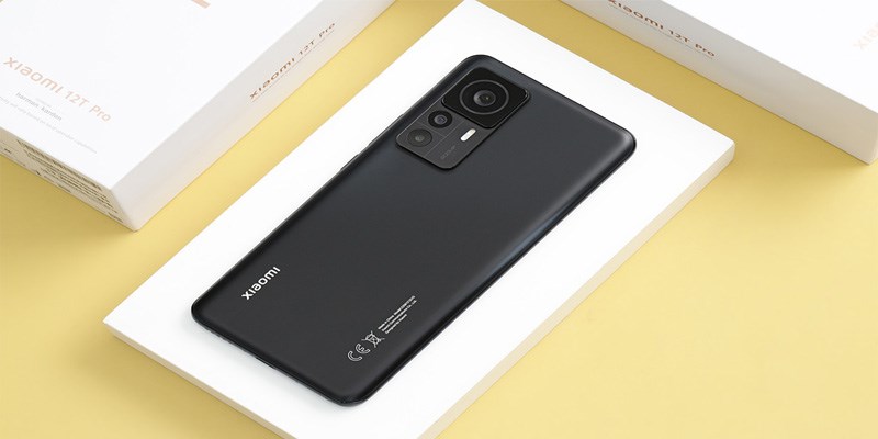 Xiaomi 12T Pro sở hữu thiết kế cao cấp Xiaomi 12T Pro sở hữu thiết kế cao cấp