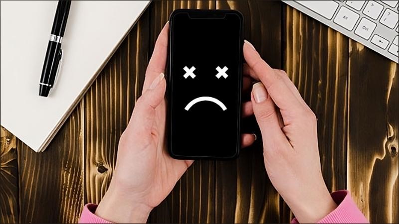 Máy bị sập nguồn đột ngột là hiện tượng phổ biến của tình trạng chai pin Máy bị sập nguồn đột ngột là hiện tượng phổ biến của tình trạng chai pin