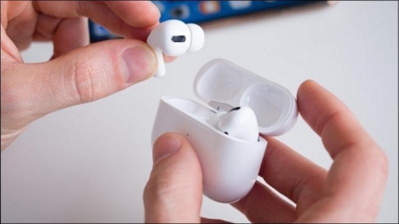 AirPod bị rè sẽ phát ra âm thanh bất thường, nhiễu không nghe rõ âm thanh