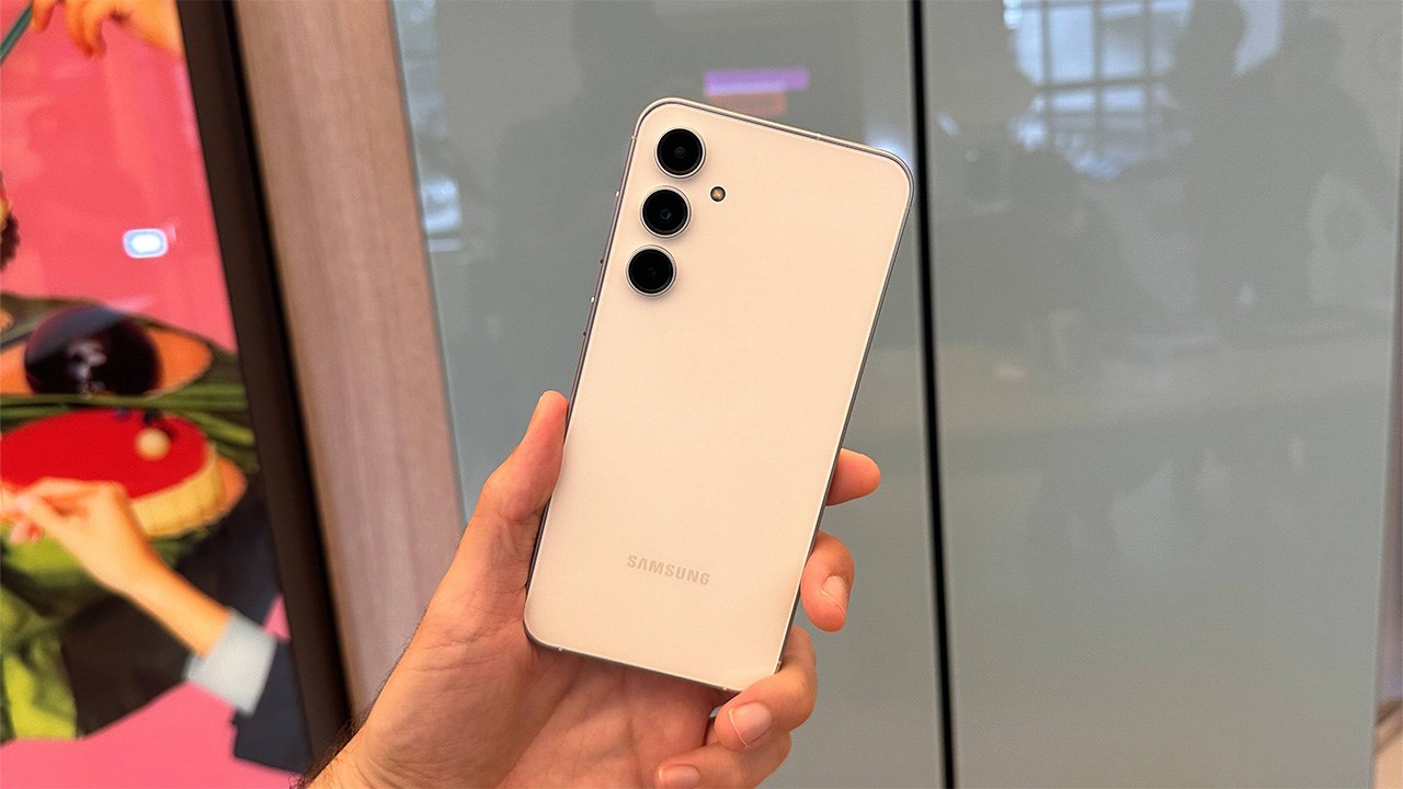 Galaxy S24 FE có thể đang được phát triển Galaxy S24 FE có thể đang được phát triển