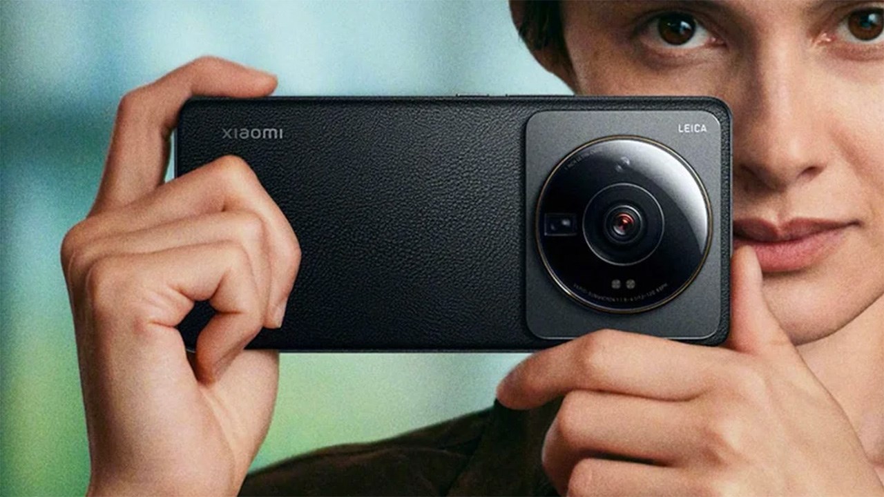 Xiaomi 14 Ultra sắp tới sẽ có phiên bản đặc biệt với khung viền Titan Xiaomi 14 Ultra sắp tới sẽ có phiên bản đặc biệt với khung viền Titan