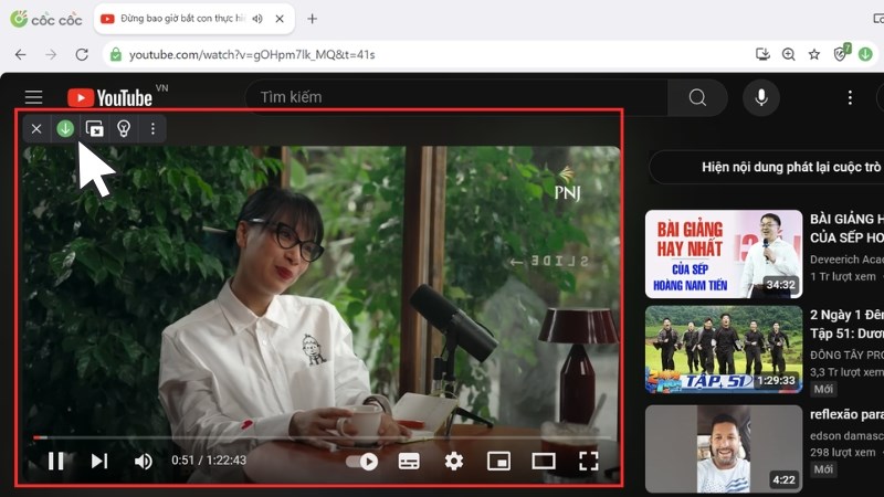 Mở thanh công cụ downloa góc trái trên video