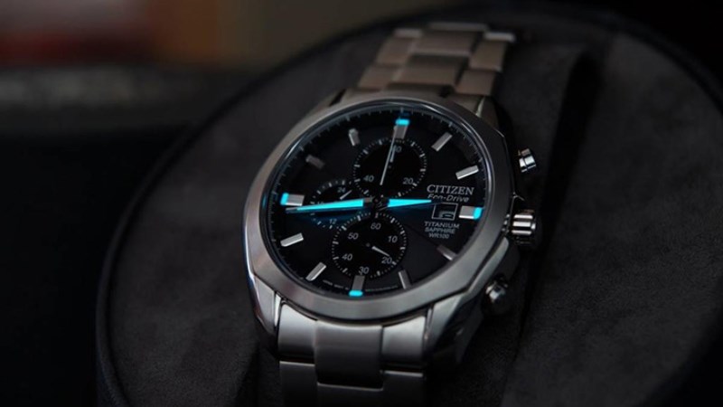 Chất liệu Titanium rất được ưa chuộng hiện nay