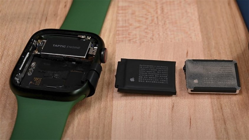 Hình ảnh chân thực về viên pin của Apple Watch Hình ảnh chân thực về viên pin của Apple Watch