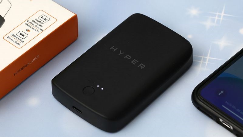 Sạc dự phòng Hyper mang màu sắc sang trọng Sạc dự phòng Hyper mang màu sắc sang trọng