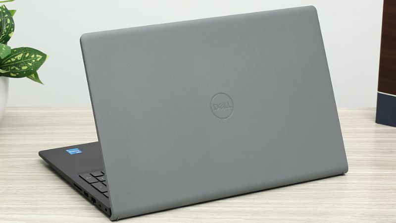 Laptop Dell Vostro 3520 i3 1215U (V5I3614W1) với giá thành phù hợp với sinh viên