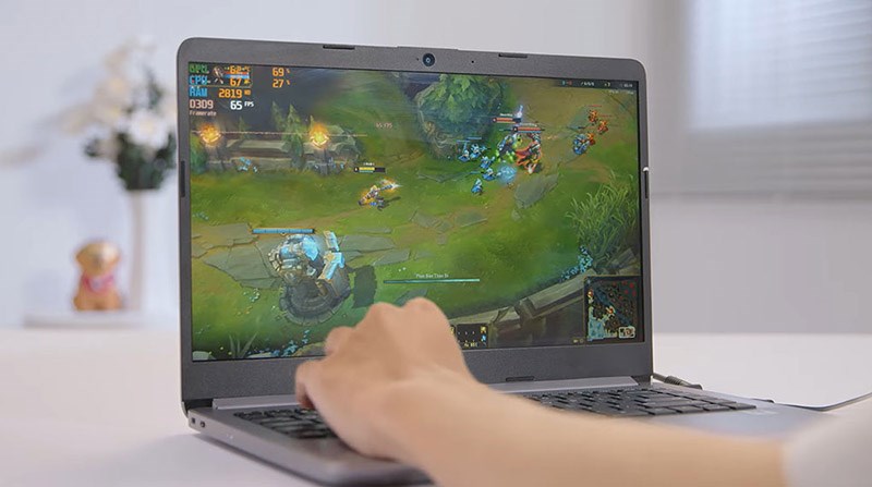 Chiếc laptop mang đến cho người dùng những trải nghiệm tuyệt vời Chiếc laptop mang đến cho người dùng những trải nghiệm tuyệt vời