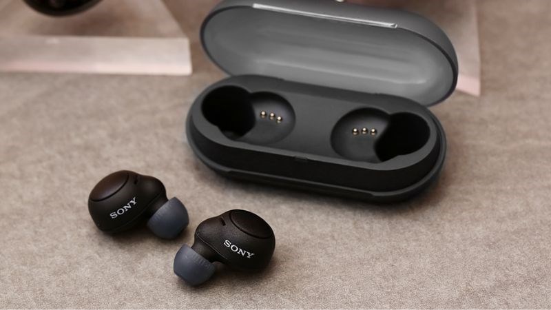 Tai nghe Bluetooth True Wireless Sony WF-C500 có thiết kế sắc sảo, mềm mại