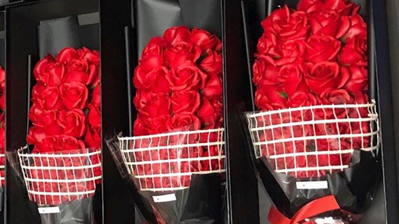 Hoa sáp thơm món quà tuyệt vời ngày Valentine tặng nàng