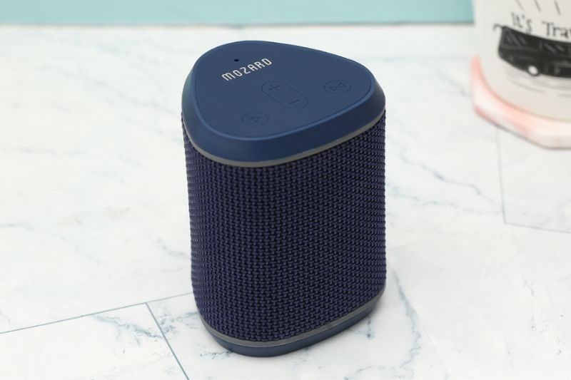 Loa Bluetooth Mozard Y550 Plus sở hữu diện mạo độc lạ Loa Bluetooth Mozard Y550 Plus sở hữu diện mạo độc lạ