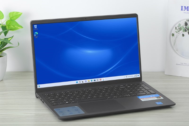 Dell Inspiron 15 3520 i5 1235U