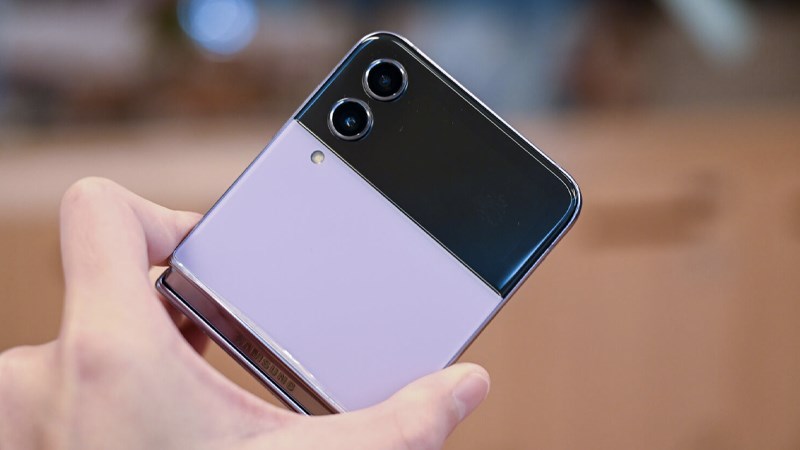 Galaxy Z Flip 4 pin khủng Galaxy Z Flip 4 pin khủng