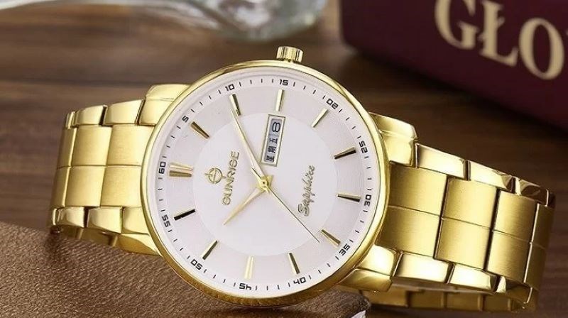 Giá cả của đồng hồ Sunrise phù hợp với đa số người dùng Giá cả của đồng hồ Sunrise phù hợp với đa số người dùng