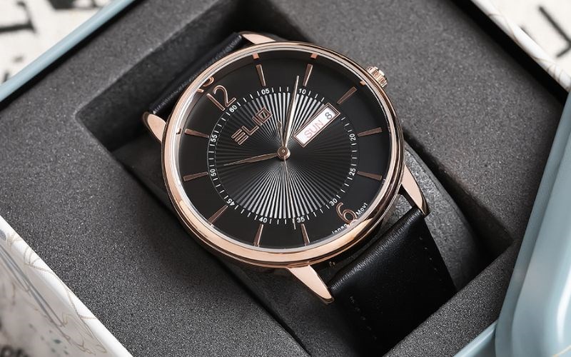 Đồng hồ có độ chính xác cao, bền bỉ trong suốt thời gian dài