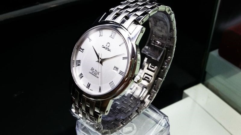 Giá thành của đồng hồ Omega thuộc dạng khá cao Giá thành của đồng hồ Omega thuộc dạng khá cao