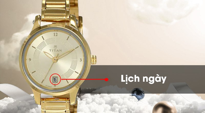 Lịch ngày được bố trí tiện ích trên mặt đồng hồ Lịch ngày được bố trí tiện ích trên mặt đồng hồ