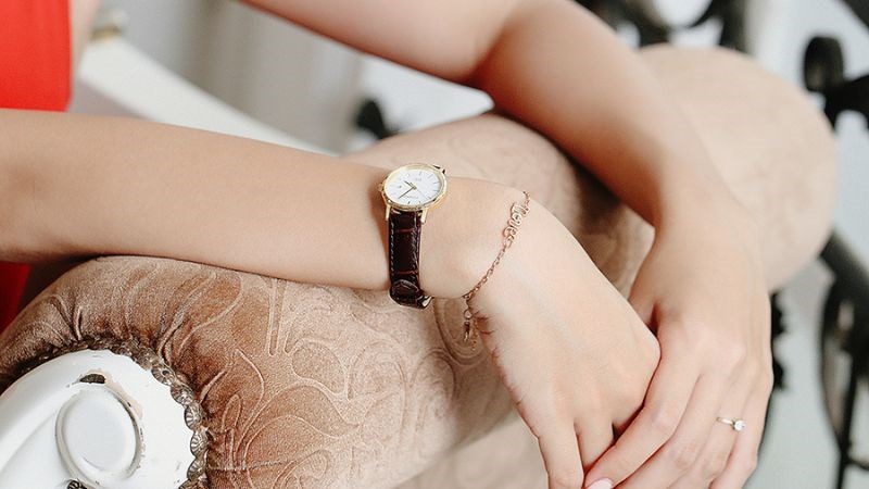 Dây da tạo sự thoải mái khi đeo